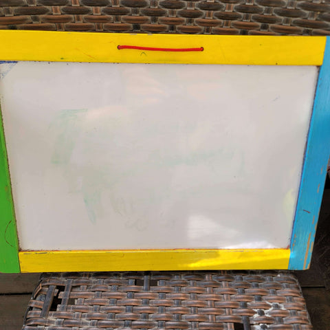 White board/ black board