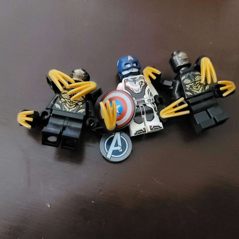 Lego figures set of 3