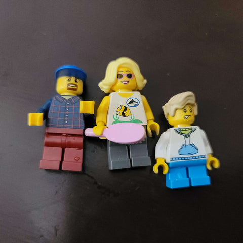 Lego figures set of 3 family