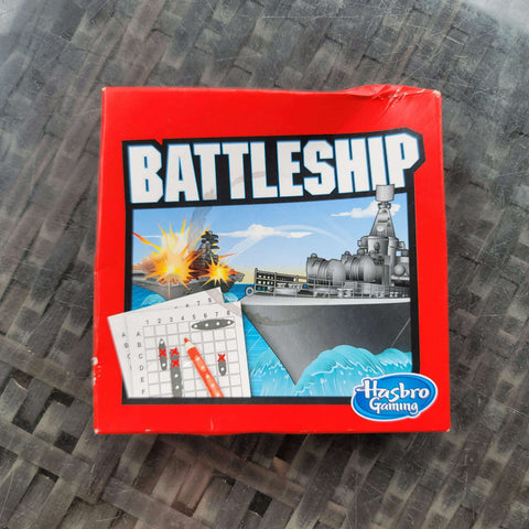 Battleship Mini Hasbro game