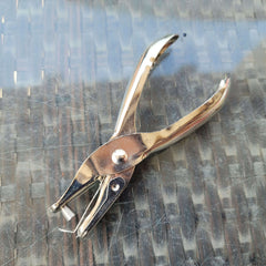 single hole punch - Toy Chest Pakistan