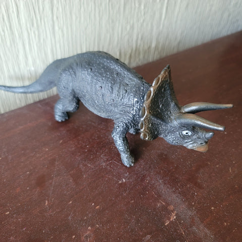 Dino: triceratop