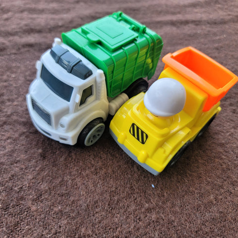 set of 2 vehicles