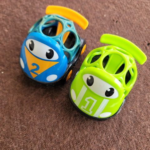 Oball cars set of 2