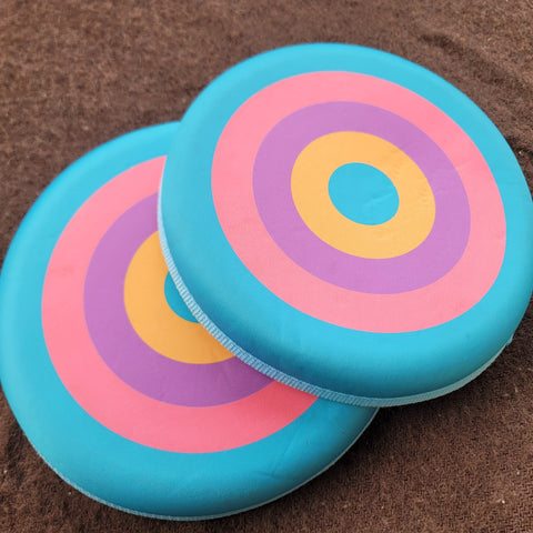 frisbee set x 2