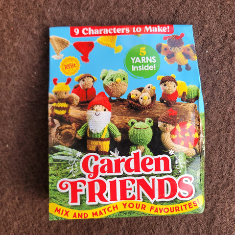 garden friends yarn kit