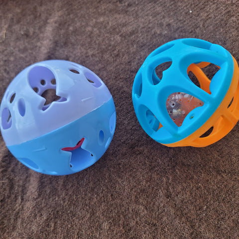 rattle balls x 2