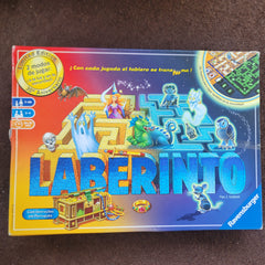 Labyrinth Game, one pawn replaced