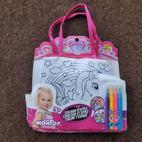 montoy colour and style