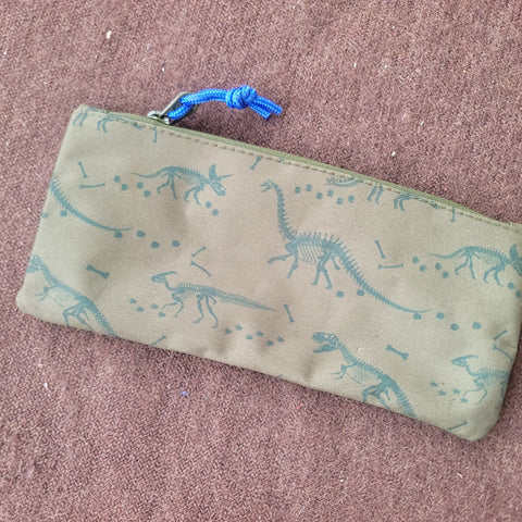 dino pouch