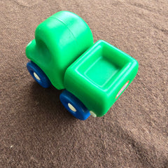 Truck, green