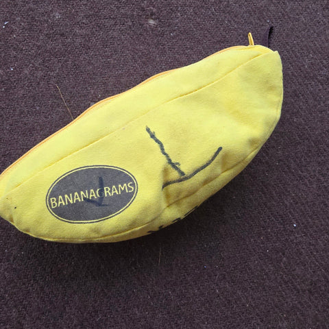 Bananagram (plastic letters)