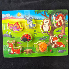Wooden inset, jungle animals