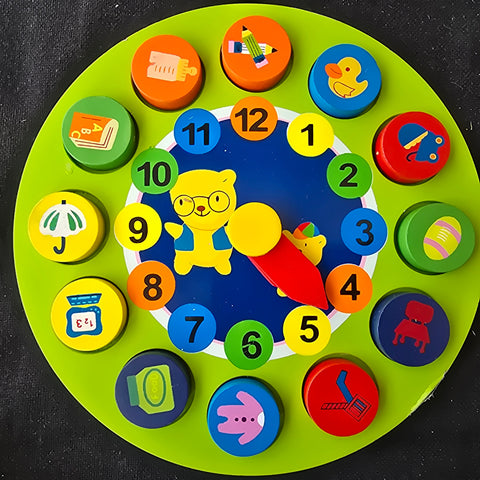 Wooden clock, routine