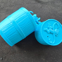 Barrel Of Monkeys (Colour May Vary)