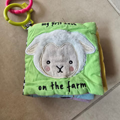 Cloth Book: On The Farm