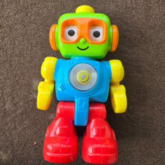 robot-toy-toy-chest-pakistan-35832214
