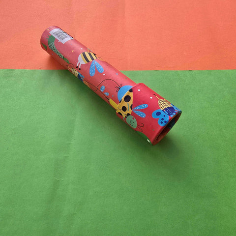 Kaleidoscope Red – Visual Discovery Toy