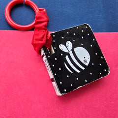 Black and White Baby Board Book – pre-loved educational toy from Toy Chest Pakistan