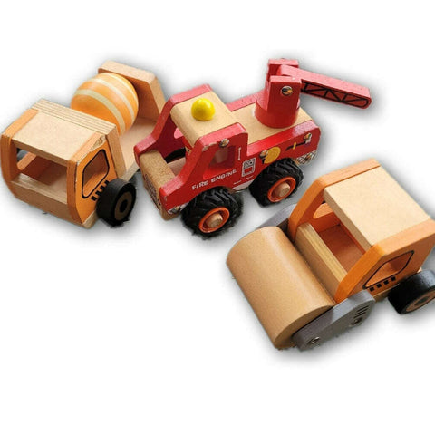 Set of 3 wooden service vehicles