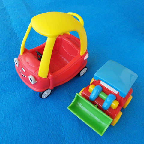 2 mini little tikes vehicles