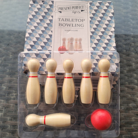 wooden bowlign set small