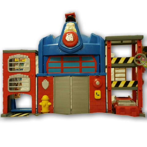 Transformers Rescue Bots Playskool Heroes Fire Station Prime