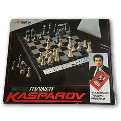 Chess Trainer - Toy Chest Pakistan