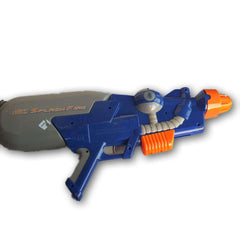 Super Soaker Flash Fire - Toy Chest Pakistan