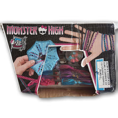 Monster High Friendship Bracelet Kit - Toy Chest Pakistan