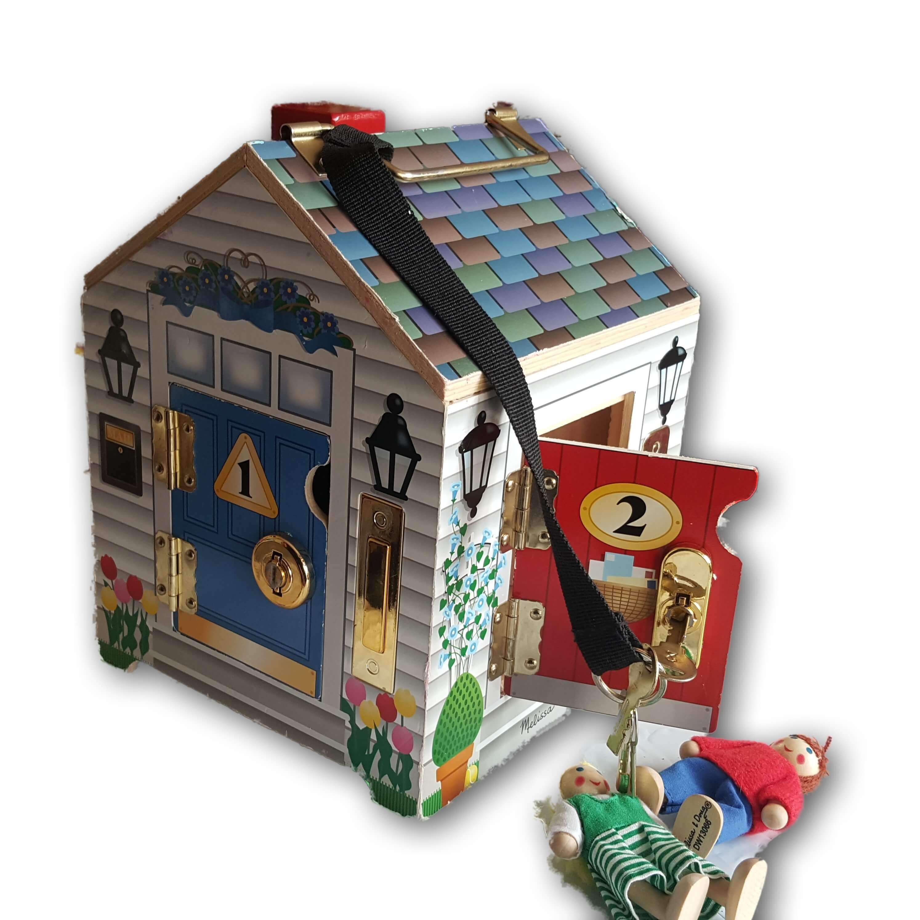 Melissa and doug store dollhouse with keys