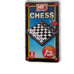 Traditional Chess - magnetic - Toy Chest Pakistan