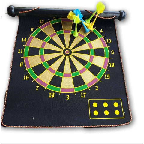Dart Baord, Felt