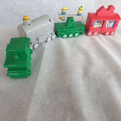 2 small action figures, 3 inches - Toy Chest Pakistan