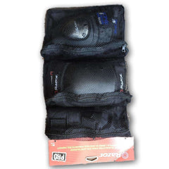 Knee, wrist and elbow pad set, ages 8 plus (Black) NEW - Toy Chest Pakistan
