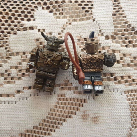 Lego compataible figures x 2