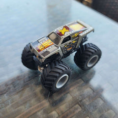 monster truck, blue and white - Toy Chest Pakistan