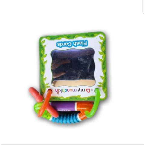 Munchkin Alphabet Flash Cards